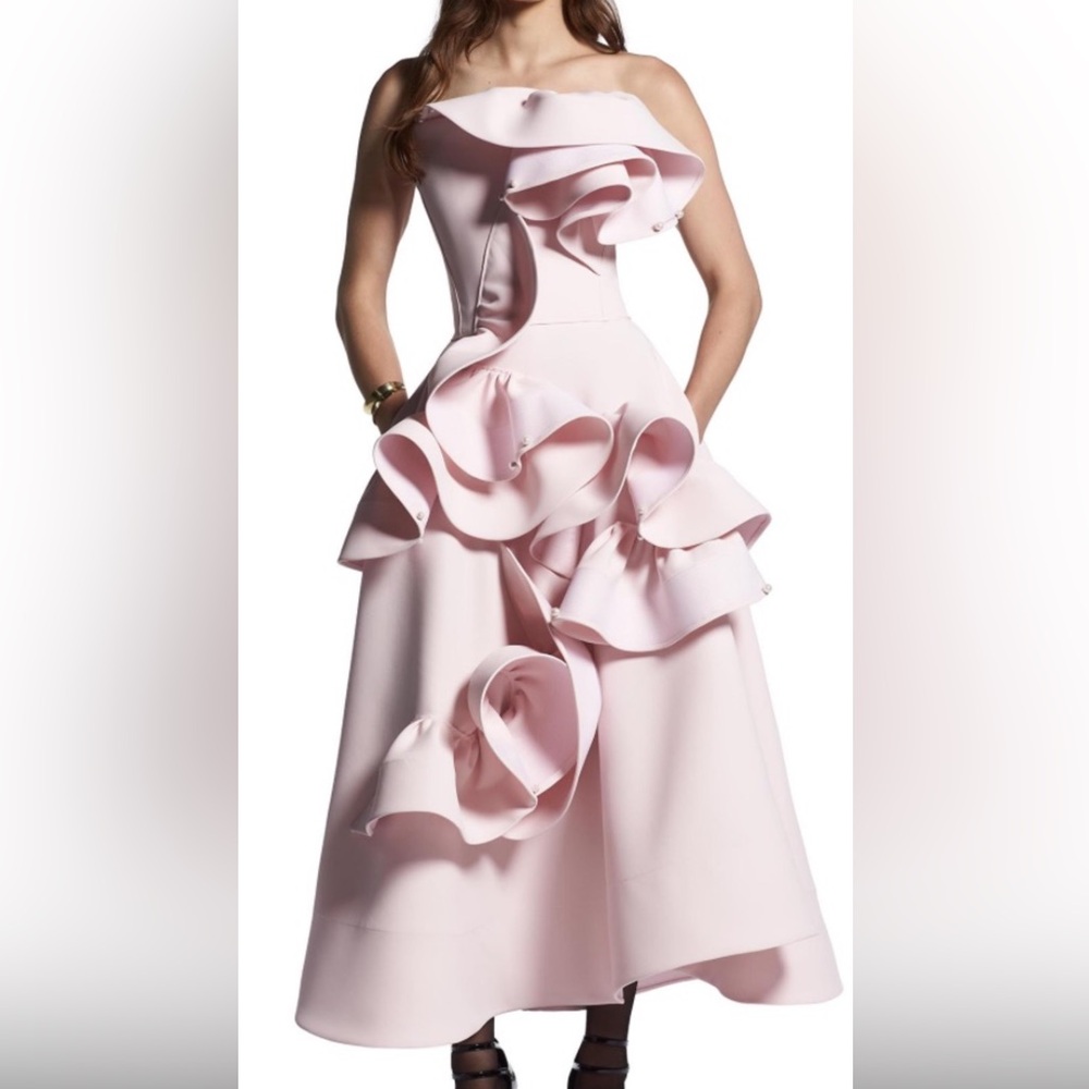 Elegant Pink Ruffle Dress - Picture 2 of 3